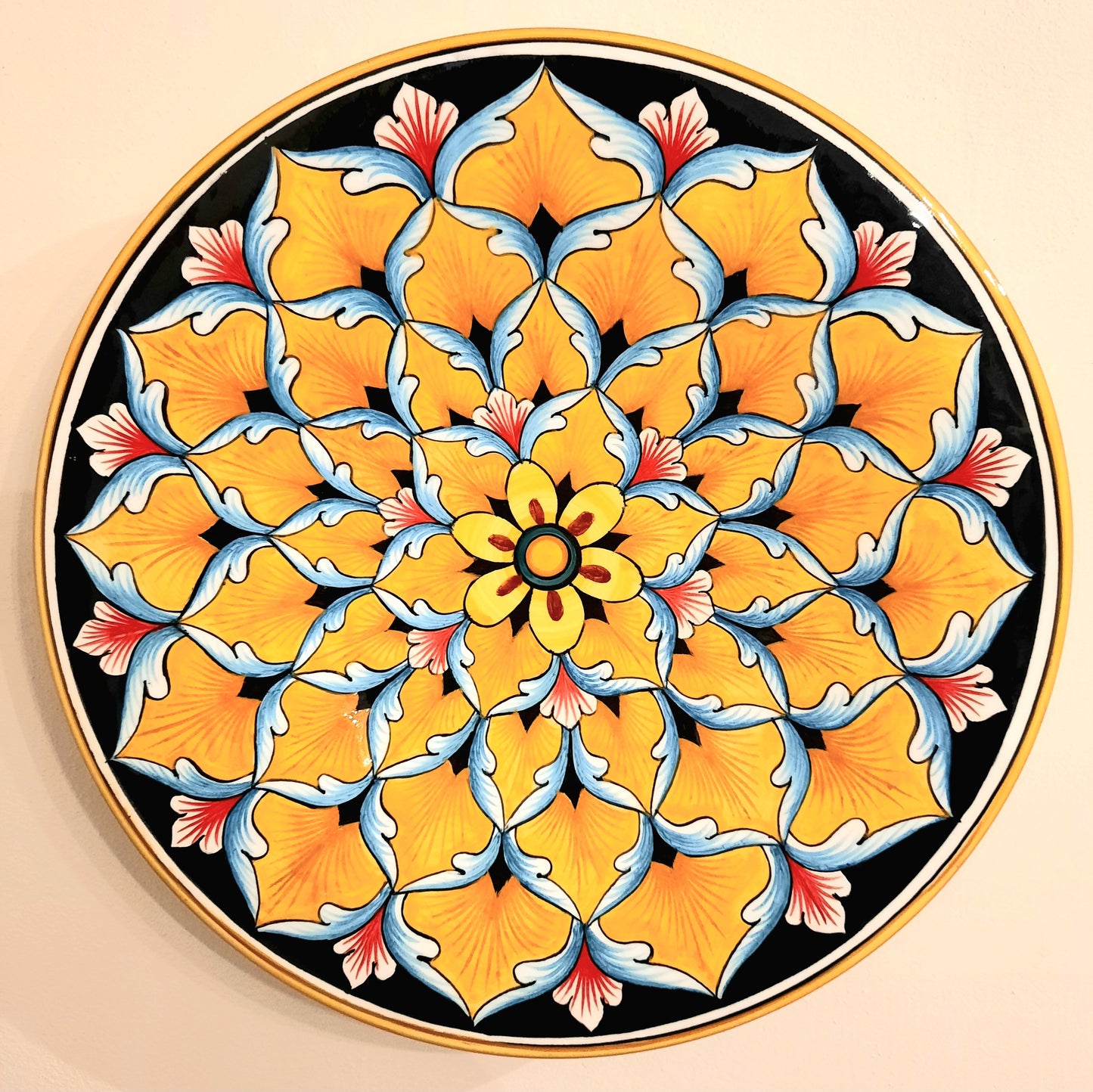 Vario geometric Plate cm 25