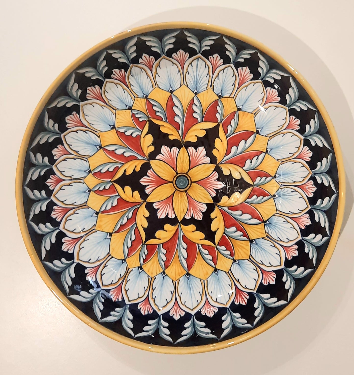 Vario geometric Bowl cm 33