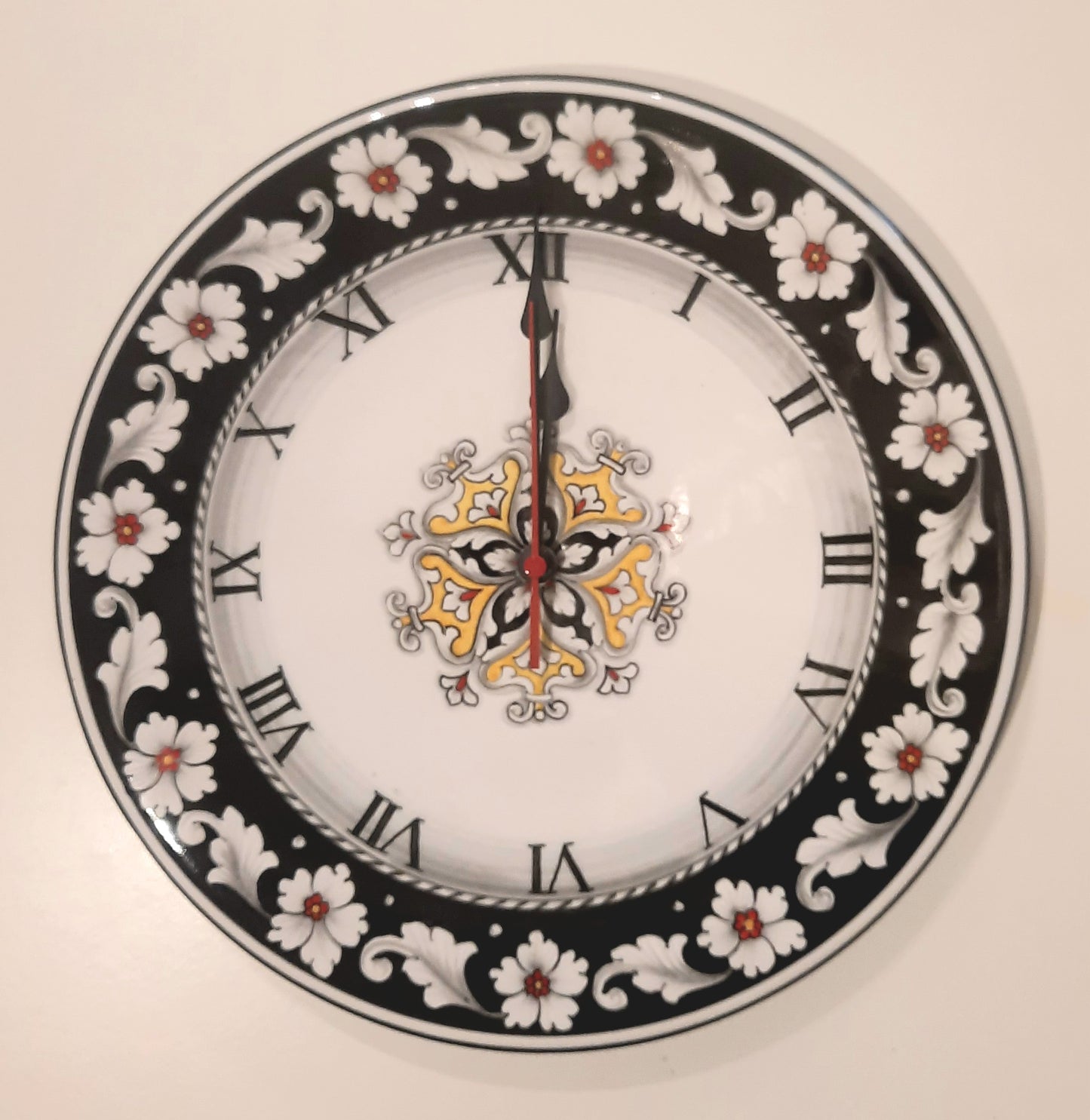 Vario geometrico Orologio da muro cm 33