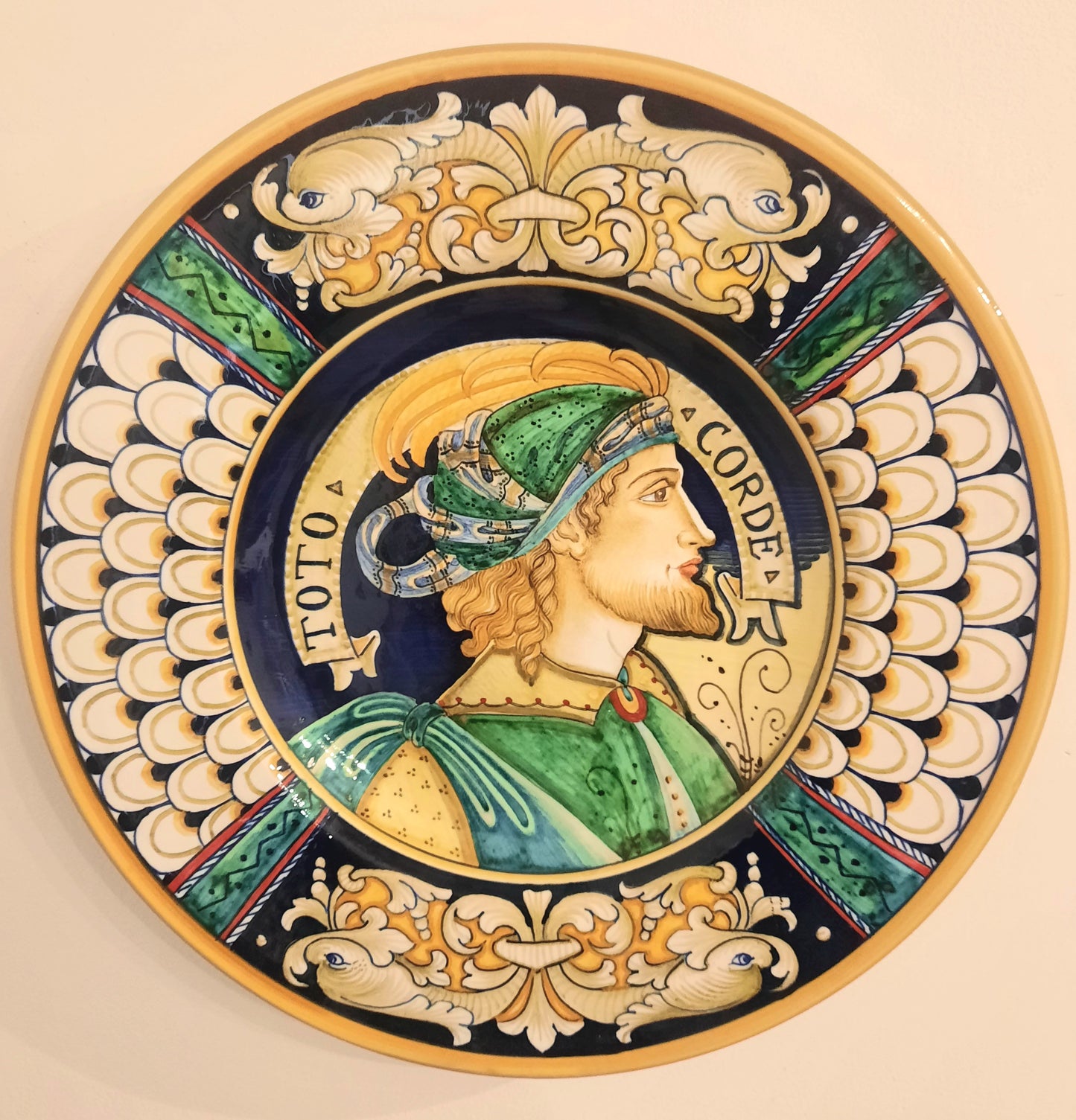 Plate Classic Figure cm 30 Man