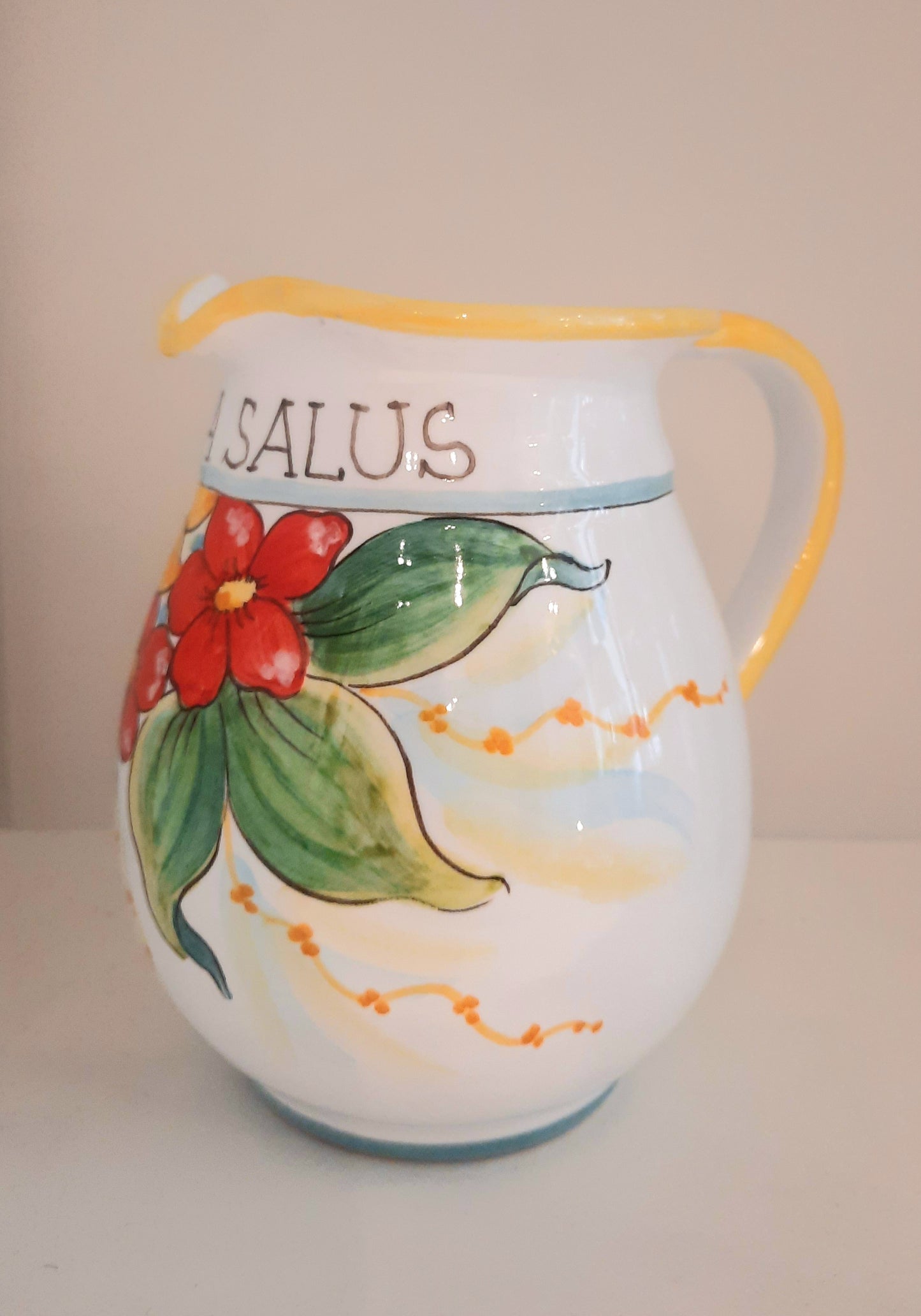 Brocca 1 litro in ceramica dipinta a mano. Maneggevole e capiente darà colore e prestigio alla tua tavola