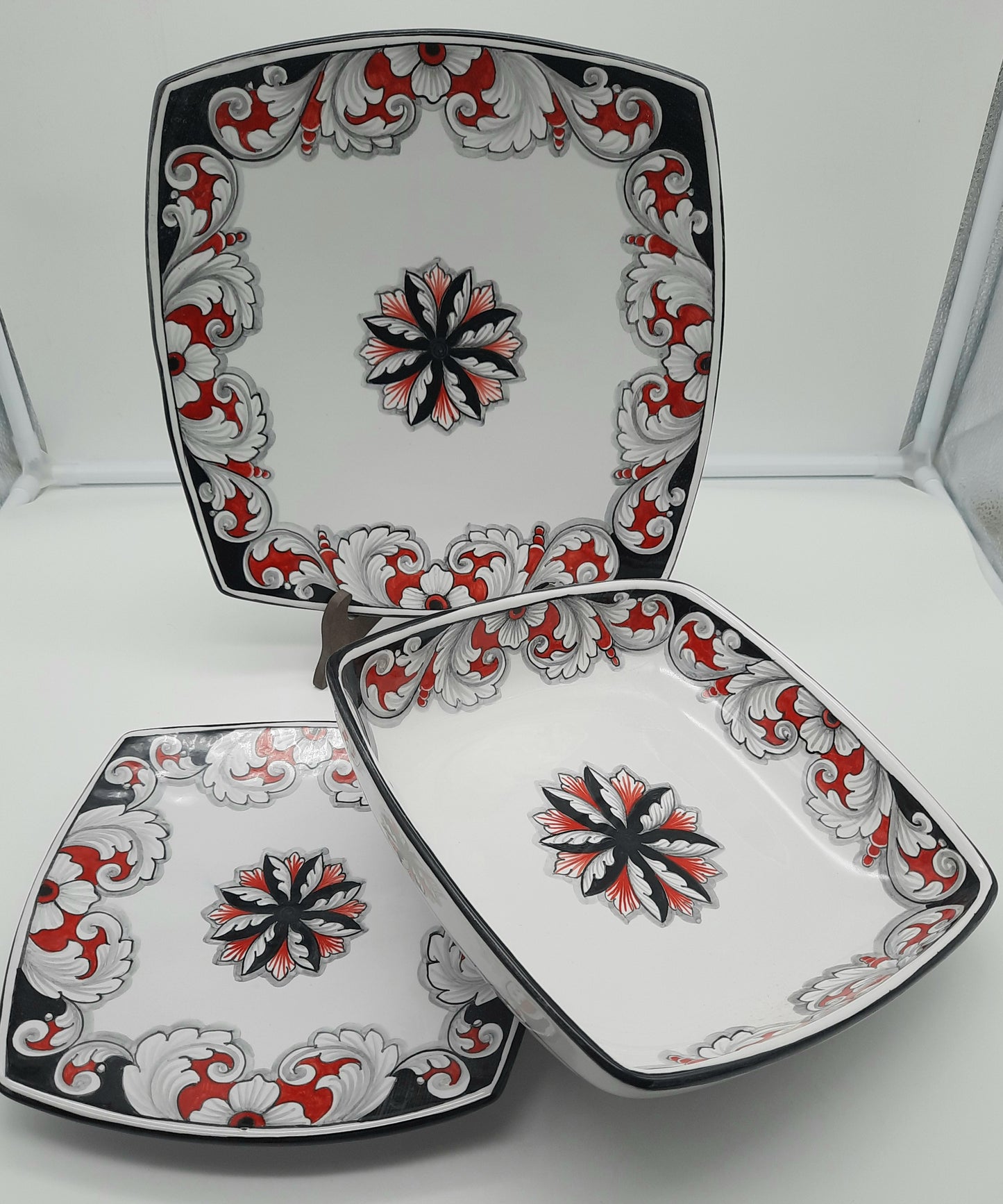 Table place Red Black Decoration