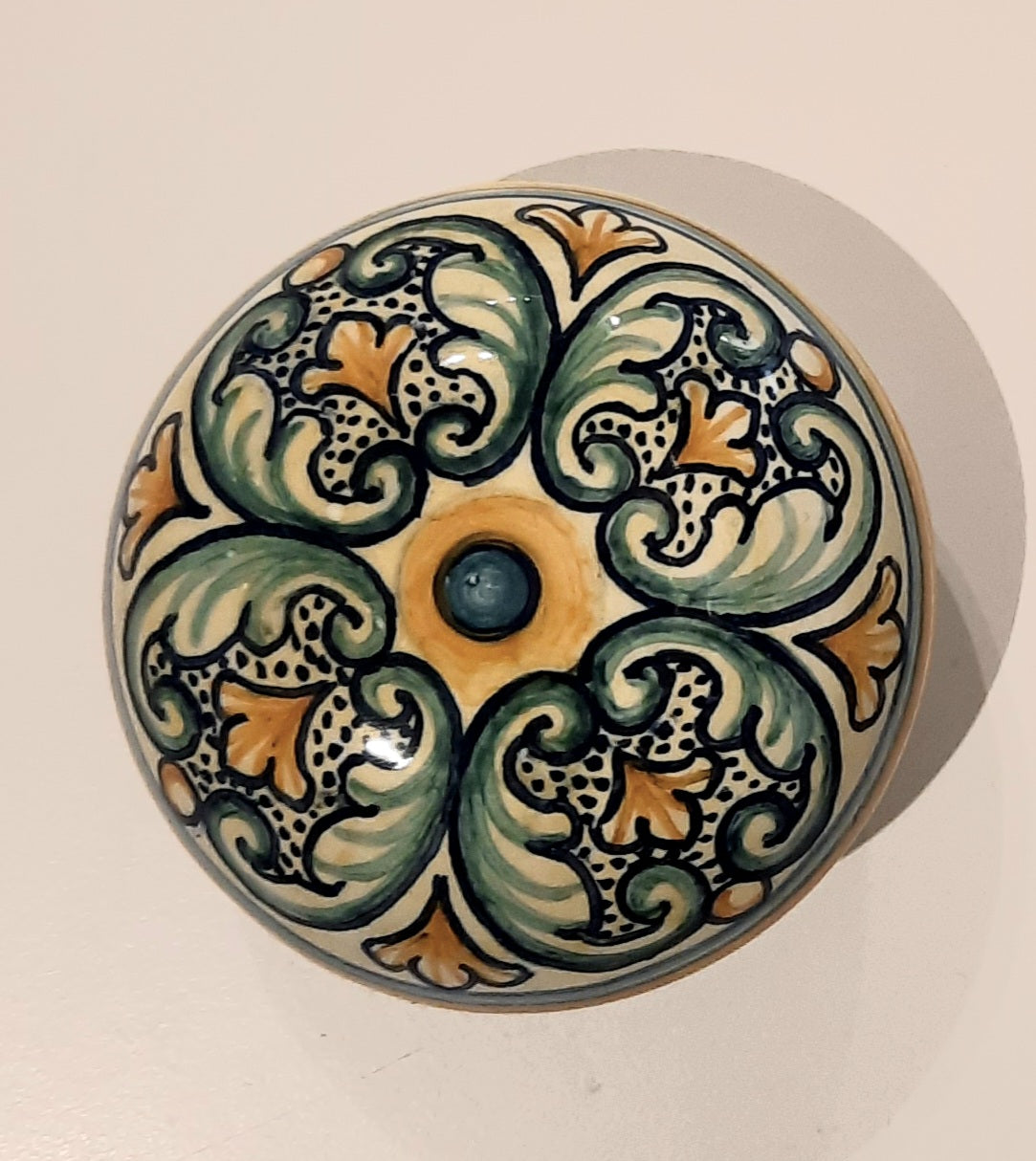 Rounded box 9 cm