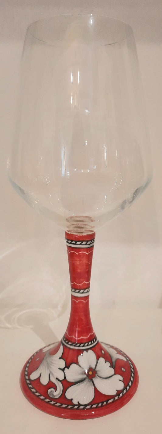 Calice in ceramica 55cl. Piedistallo in ceramica dipinto a mano e calice in vetro cristallino. Una combinazione unica di design e delicatezza