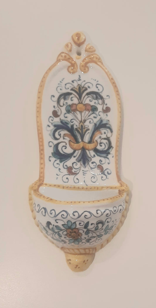 Piccola Acquasantiera