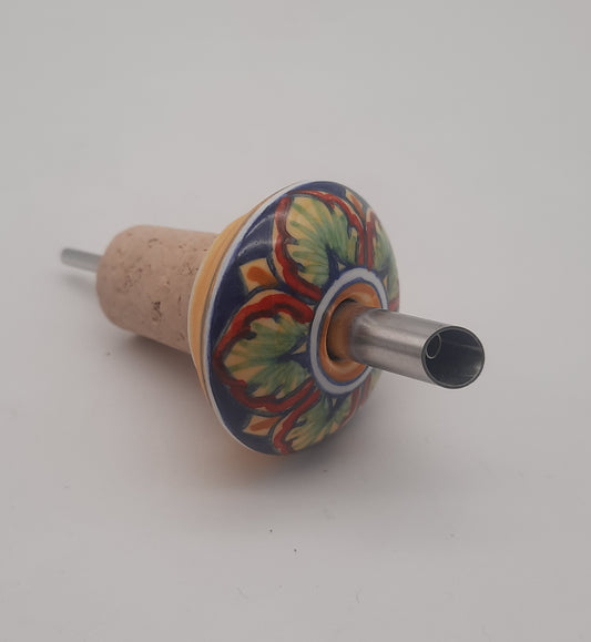 Gocciolatoio per olio in ceramica dipinto a mano. Adattabile a tutte le bottiglie d'olio. Utile e colorato per la tua tavola.