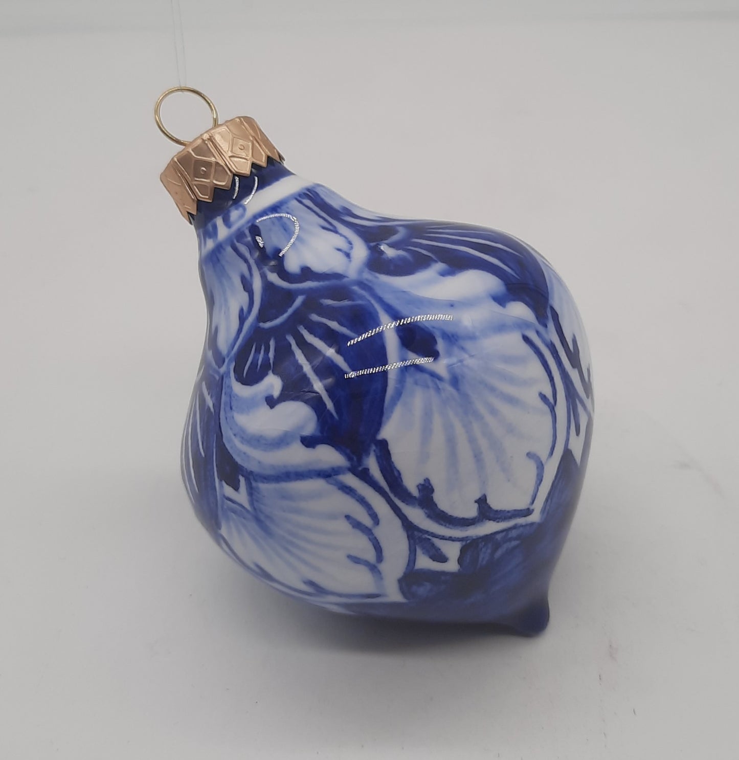 Palla a goccia cm 6 in ceramica dipinta a mano.