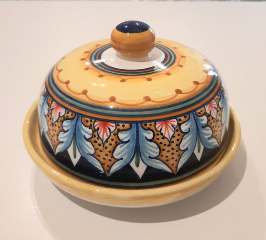 Vario geometric round butter dish