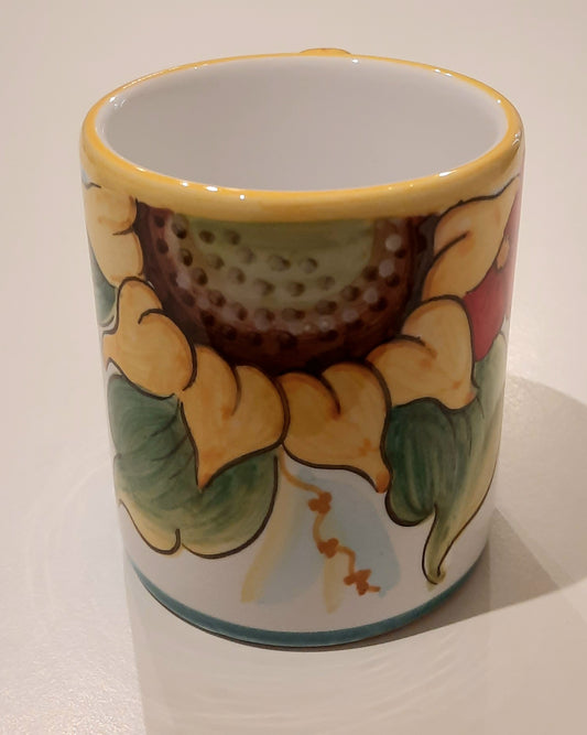 Mug cm 9 Girasole in ceramica dipinto a mano. Ideale e pratico per le vostre bevande calde.