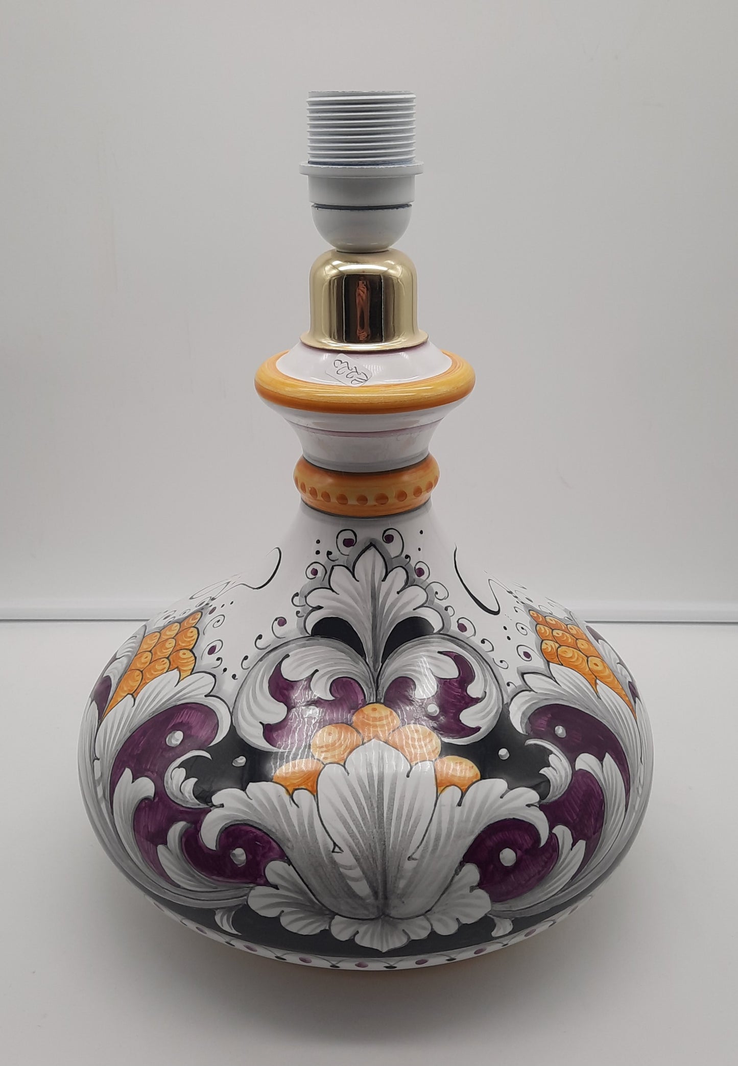 Lampada cm 25 (con cappello incluso) in ceramica dipinta a mano. Un insieme di colori eleganti e raffinati per la tua casa